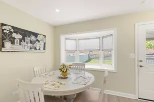 7046 N Franks Ave, Niles, IL 60714 - Photo 7