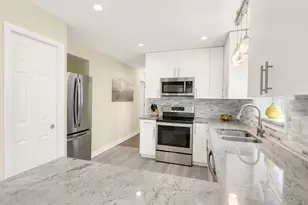 7046 N Franks Ave, Niles, IL 60714 - Photo 5