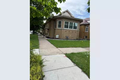 1648 Wisconsin Avenue, Berwyn, IL 60402 - Photo 1