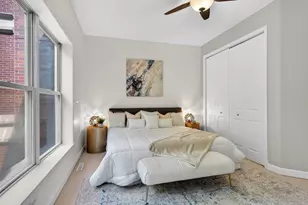 1455 W Wolfram St, Chicago, IL 60657 - Photo 13