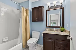 1455 W Wolfram St, Chicago, IL 60657 - Photo 23