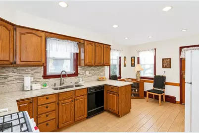 3225 N Narragansett Avenue, Chicago, IL 60634 - Photo 9