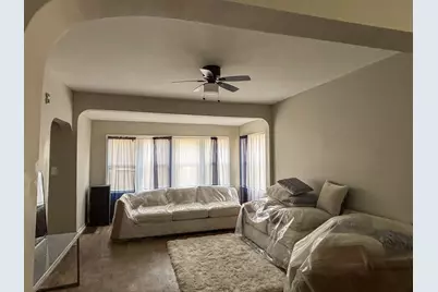 11201 S Normal Avenue, Chicago, IL 60628 - Photo 3