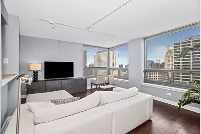 440 N Wabash Avenue #3810, Chicago, IL 60611 - Photo 9