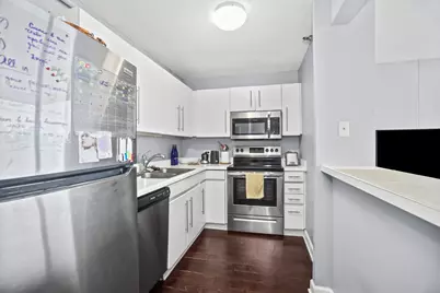 440 N Wabash Avenue #3810, Chicago, IL 60611 - Photo 11
