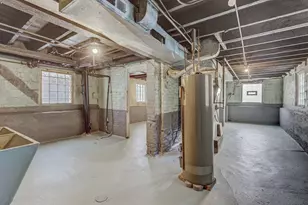 306 E 118th St, Chicago, IL 60628 - Photo 27