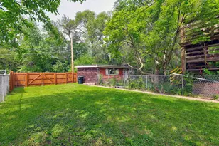 306 E 118th St, Chicago, IL 60628 - Photo 29