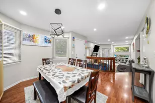 1265 Ranchview Ct, Buffalo Grove, IL 60089 - Photo 7