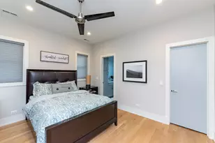 3049 N Clybourn Ave, Chicago, IL 60618 - Photo 9