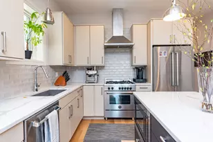 3049 N Clybourn Ave, Chicago, IL 60618 - Photo 5