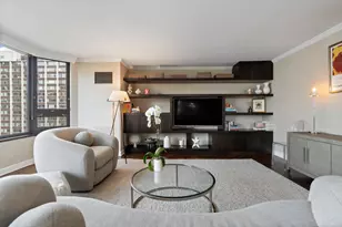 1410 N State St, Chicago, IL 60610 - Photo 7