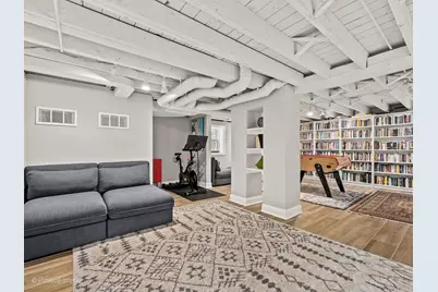 2124 W Eastwood Avenue, Chicago, IL 60625 - Photo 25
