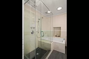2124 W Eastwood Ave, Chicago, IL 60625 - Photo 21