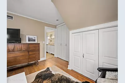 2124 W Eastwood Avenue, Chicago, IL 60625 - Photo 19