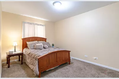 809 Carol Avenue S, McHenry, IL 60050 - Photo 21