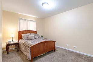809 Carol Ave S, McHenry, IL 60050 - Photo 21