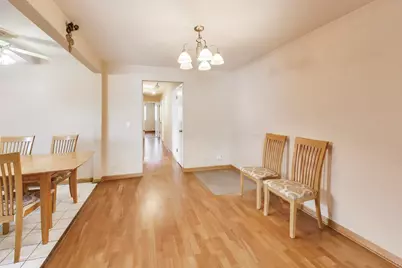 6534 W Montrose Avenue #1W, Harwood Heights, IL 60706 - Photo 7