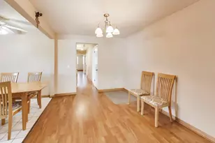 6534 W Montrose Ave, Harwood Heights, IL 60706 - Photo 7