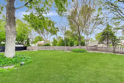 310 W Kirchoff Road, Arlington Heights, IL 60005 - Photo 21