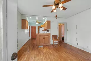 206 N Victor St, Champaign, IL 61821 - Photo 5