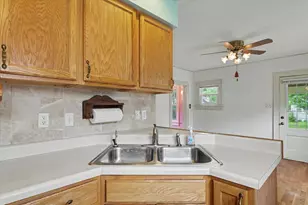 206 N Victor St, Champaign, IL 61821 - Photo 13