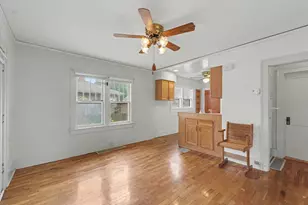 206 N Victor St, Champaign, IL 61821 - Photo 7