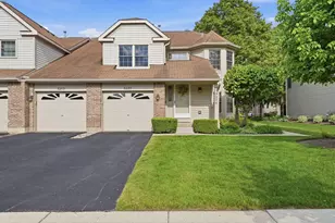 3255 N Daniels Ct, Arlington Heights, IL 60004 - Photo 1