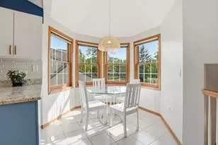 3255 N Daniels Ct, Arlington Heights, IL 60004 - Photo 5