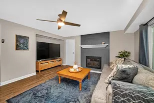 5 Assembly Ct, Bolingbrook, IL 60440 - Photo 11