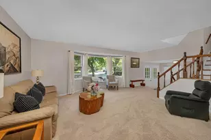 5 Assembly Ct, Bolingbrook, IL 60440 - Photo 5