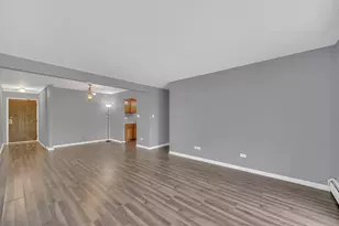 138 E Bailey Rd, Naperville, IL 60565 - Photo 7
