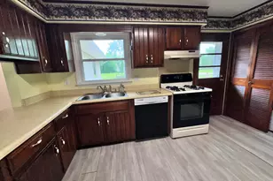 17 Crestwood, Centralia, IL 62801 - Photo 19