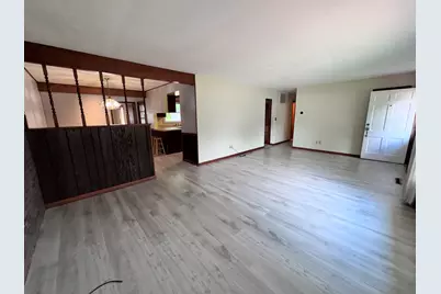 17 Crestwood, Centralia, IL 62801 - Photo 11