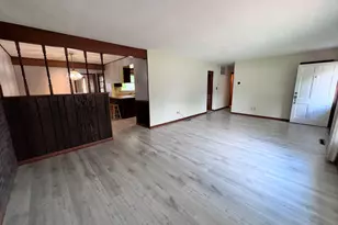 17 Crestwood, Centralia, IL 62801 - Photo 11