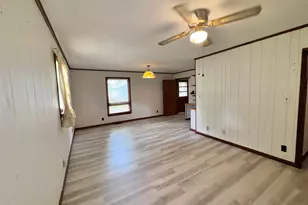17 Crestwood, Centralia, IL 62801 - Photo 29