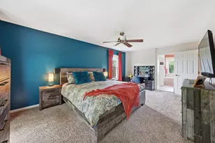 260 Hillhurst Dr, Cary, IL 60013 - Photo 21