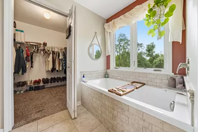 260 Hillhurst Drive, Cary, IL 60013 - Photo 23