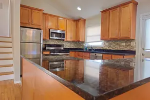 9924 Crawford Ave, Skokie, IL 60076 - Photo 5