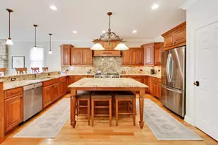 713 N Beverly Ln, Arlington Heights, IL 60004 - Photo 7