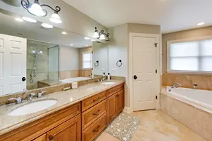 713 N Beverly Ln, Arlington Heights, IL 60004 - Photo 19
