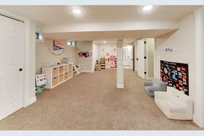 713 N Beverly Lane, Arlington Heights, IL 60004 - Photo 31