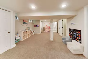 713 N Beverly Ln, Arlington Heights, IL 60004 - Photo 31