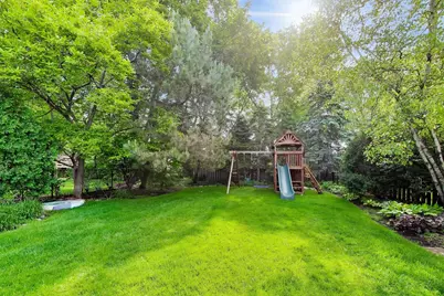 713 N Beverly Lane, Arlington Heights, IL 60004 - Photo 41