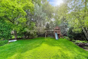 713 N Beverly Ln, Arlington Heights, IL 60004 - Photo 41