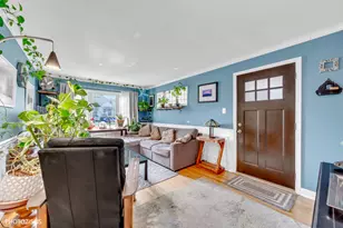 3330 N Orange Ave, Chicago, IL 60634 - Photo 7