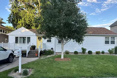 311 S 2nd Avenue, Chenoa, IL 61726 - Photo 1