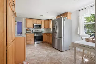 311 S 2nd Ave, Chenoa, IL 61726 - Photo 11