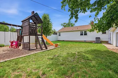 311 S 2nd Avenue, Chenoa, IL 61726 - Photo 25
