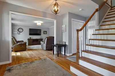 1129 Tamarack Lane, Libertyville, IL 60048 - Photo 3