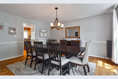1129 Tamarack Lane, Libertyville, IL 60048 - Photo 7